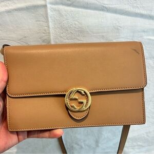 GUCCI CROSSBODY CLUTCH / WALLET